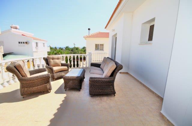 Balcony seating area